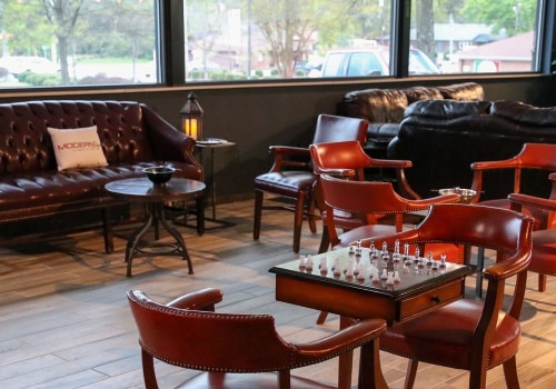 Exploring the Best Lounges with Cigar Bars in Southeastern South Carolina